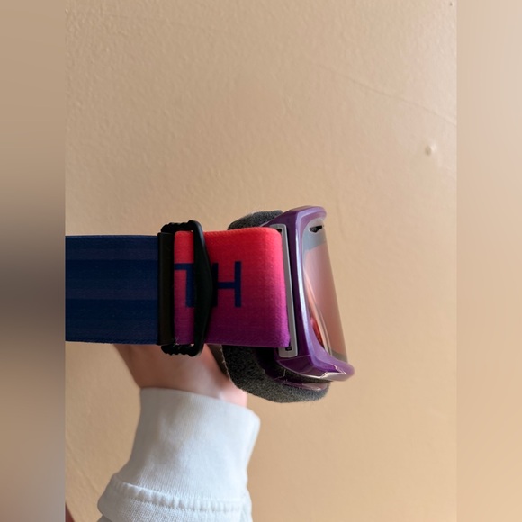 Smith Ski/Snowboard Goggles - Picture 3 of 7